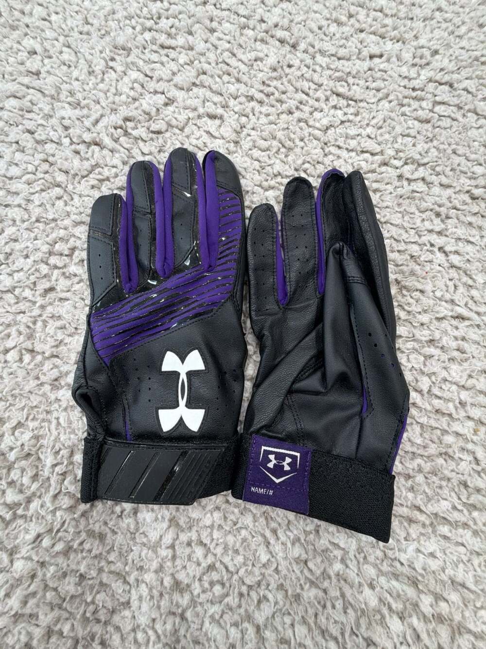 Under Armour Clean Up Women's Batting Gloves, Black and Purple, Size XL